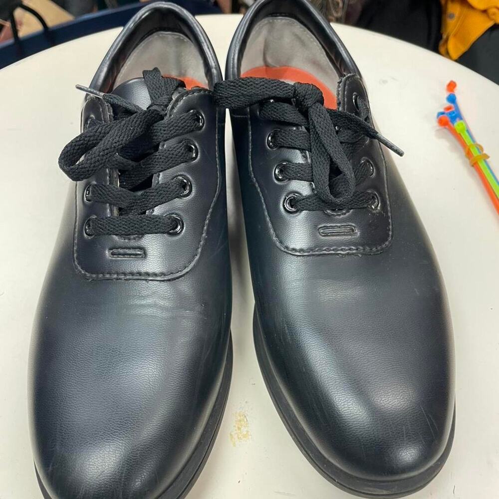 Black leather lace up shoes